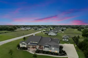 340 Bold Sundown, Liberty Hill, TX 78642 - Photo 2