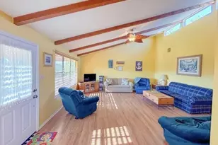 209 Crest Dr, Kingsland, TX 78639 - Photo 4