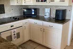 209 Crest Dr, Kingsland, TX 78639 - Photo 4