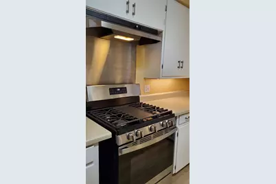 1117 W 4th Street, Taylor, TX 76574 - Photo 12
