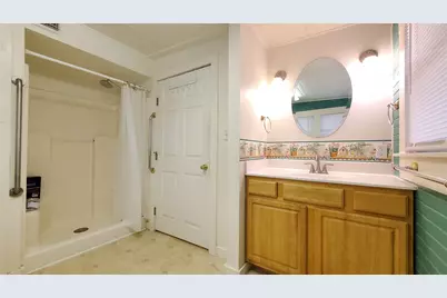 1117 W 4th Street, Taylor, TX 76574 - Photo 16