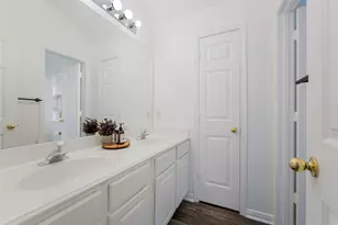 531 Raven Ridge, New Braunfels, TX 78130 - Photo 16