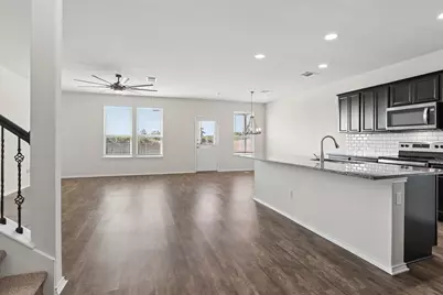 709 Hummingbird Lane, Leander, TX 78641 - Photo 6