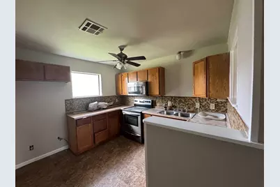 851 Aspen Lane, Cottonwood Shores, TX 78657 - Photo 4