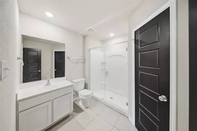 2969 Greenbriar, Seguin, TX 78155 - Photo 12