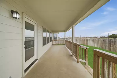 2969 Greenbriar, Seguin, TX 78155 - Photo 26