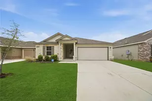 2969 Greenbriar, Seguin, TX 78155 - Photo 1