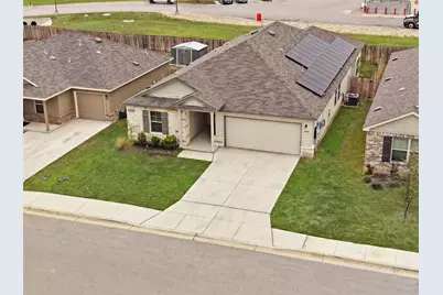 2969 Greenbriar, Seguin, TX 78155 - Photo 2
