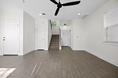 7312 E Ben White Boulevard #10, Austin, TX 78741 - Photo 6