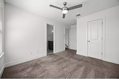 7312 E Ben White Boulevard #10, Austin, TX 78741 - Photo 34