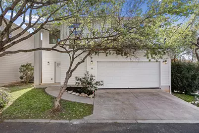 7312 E Ben White Boulevard #10, Austin, TX 78741 - Photo 2