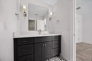 7312 E Ben White Blvd, Austin, TX 78741 - Photo 26