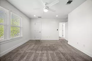 7312 E Ben White Blvd, Austin, TX 78741 - Photo 20