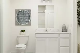 916 Rancho Del Cielo Loop, Jarrell, TX 76537 - Photo 18