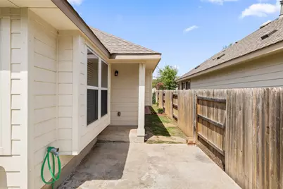 118 Trailstone Drive, Bastrop, TX 78602 - Photo 26