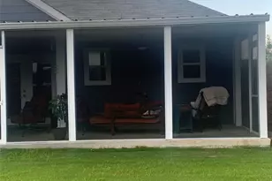 307 W Front Street Street SW, Thorndale, TX 76577 - Photo 8