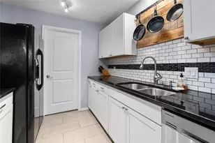 11102 Ptarmigan Dr, Austin, TX 78758 - Photo 8