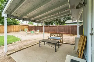 11102 Ptarmigan Dr, Austin, TX 78758 - Photo 22
