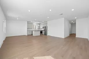 502 Tailwind Dr, Kyle, TX 78640 - Photo 10