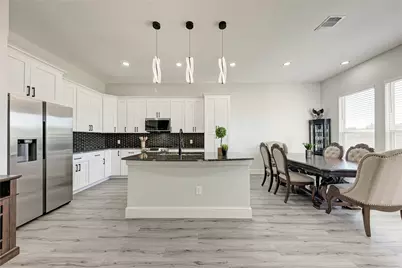 123 Los Robles Road, Elgin, TX 78621 - Photo 12