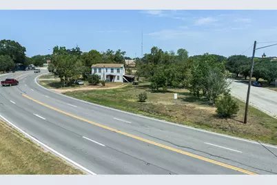 650 S Main Street, Giddings, TX 78942 - Photo 22