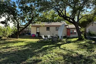 1106 Justin Ln, Austin, TX 78757 - Photo 4