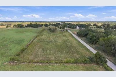 7033 Fm County Road 957, Schulenburg, TX 78956 - Photo 32