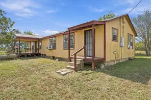 7033 Fm County Road 957, Schulenburg, TX 78956 - Photo 20