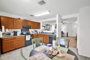 804 Dawlish Dr, Pflugerville, TX 78660 - Photo 6