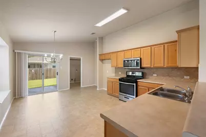 1004 Whitley Drive, Leander, TX 78641 - Photo 12