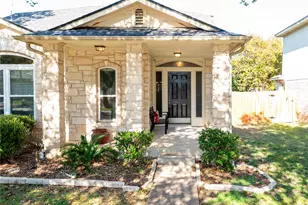 1416 Roxanne's Run, Pflugerville, TX 78660 - Photo 2