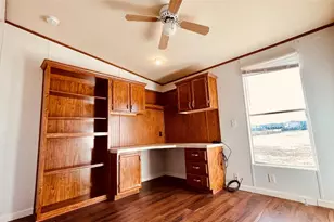 12106 Johnson Rd, Manor, TX 78653 - Photo 16