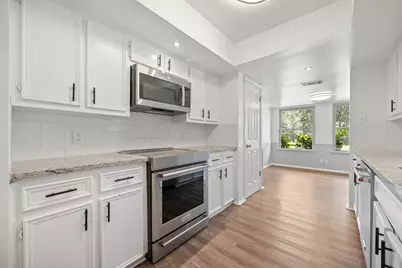 3414 Eldorado Trail, Austin, TX 78739 - Photo 10