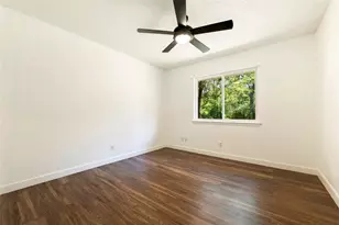 6107 Blarwood Dr, Austin, TX 78745 - Photo 16