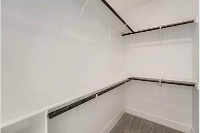 701 E 3rd Street, Elgin, TX 78621 - Photo 24