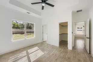 701 E 3rd St, Elgin, TX 78621 - Photo 18
