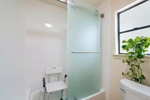 6033 Mt Bonnell Cove, Austin, TX 78731 - Photo 24