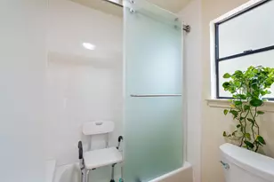 6033 Mt Bonnell Cove, Austin, TX 78731 - Photo 24