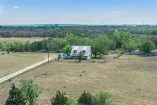 763 Upper Elgin River Rd, Elgin, TX 78621 - Photo 2