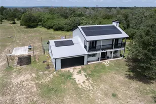1471 Co Rd A, Lexington, TX 78947 - Photo 2