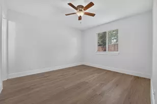313 Avalanche Ave, Georgetown, TX 78626 - Photo 8
