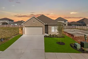 13717 Ryan Range Ln, Elgin, TX 78621 - Photo 1