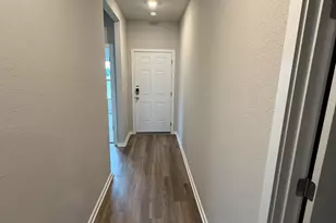 13717 Ryan Range Ln, Elgin, TX 78621 - Photo 2