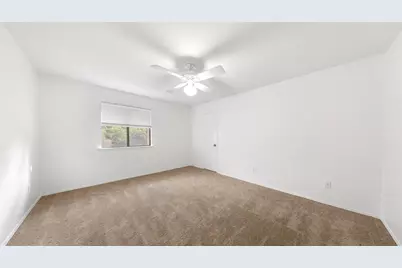 13248 Kerrville Folkway, Austin, TX 78729 - Photo 14