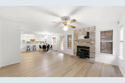 13248 Kerrville Folkway, Austin, TX 78729 - Photo 10