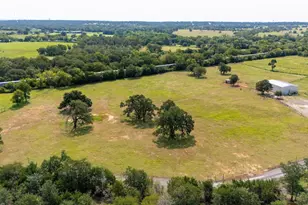 160 McVay Ln, Elgin, TX 78621 - Photo 10