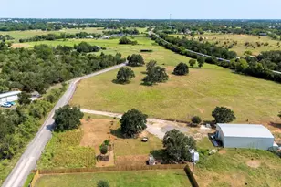 160 McVay Ln, Elgin, TX 78621 - Photo 14