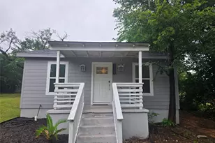 1104 N Hackberry St, Lampasas, TX 76550 - Photo 1