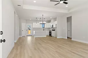 113 Autumn Sage Trl, Johnson City, TX 78636 - Photo 2