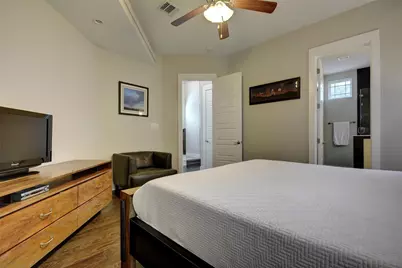 912 Sugaree Avenue, Austin, TX 78757 - Photo 16